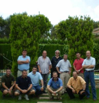 20090711220042-reunion.jpg