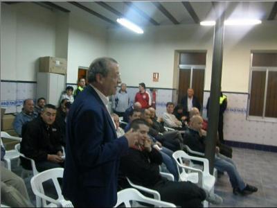 20100326004414-sigue-exposicion.jpg