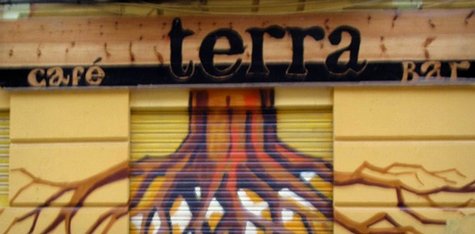 20101123004054-terrafachada.1.jpg