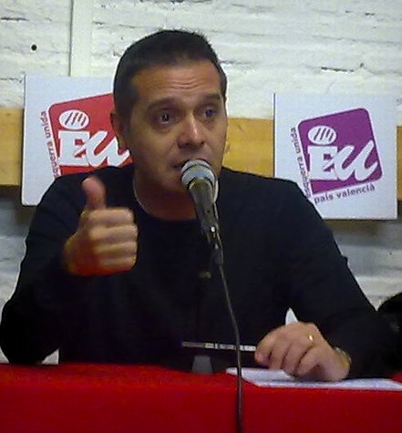 20110922124737-amadeo.jpg