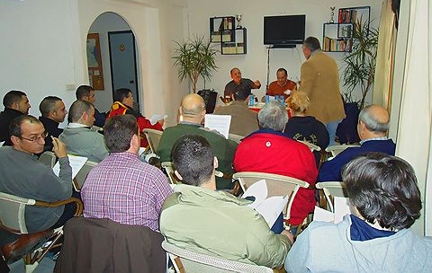 20111204103226-junta.jpg